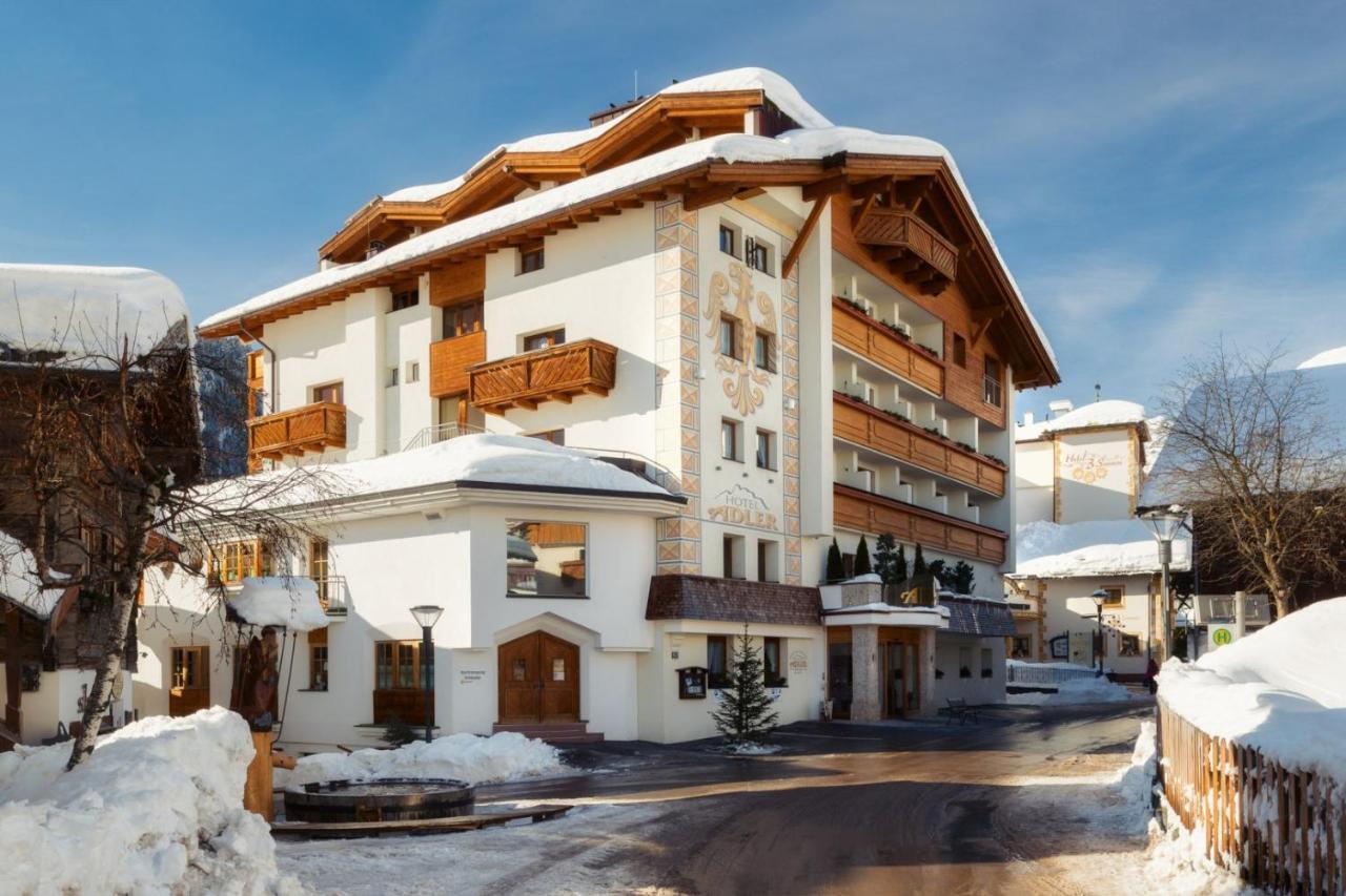 Familienhotel Adler 세르파우스 외부 사진